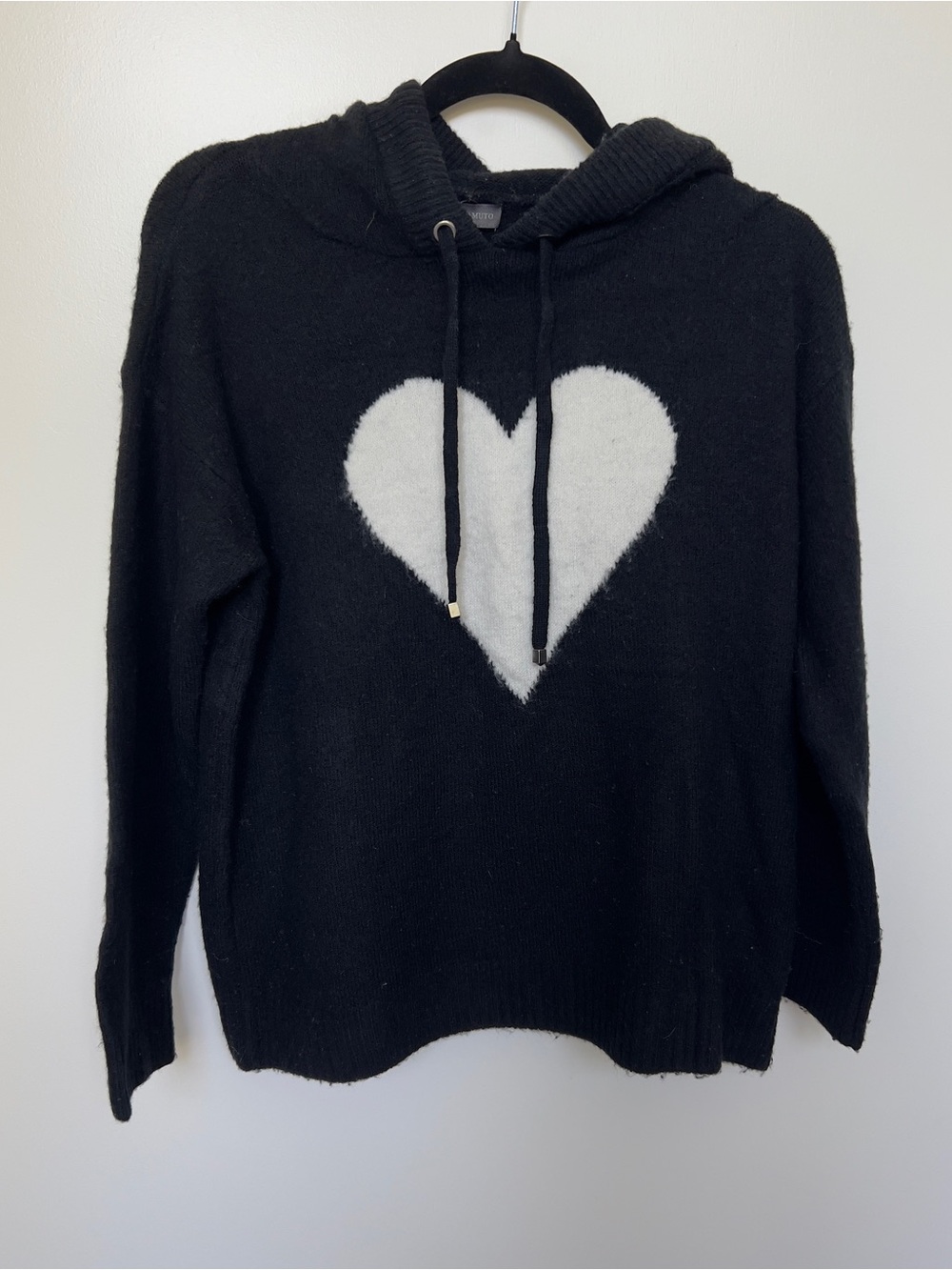 Vince Camuto Black Hoodie Sweater with White Heart
